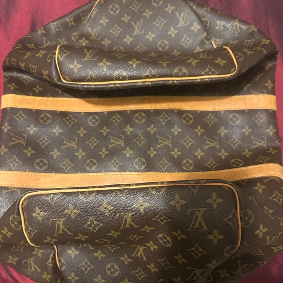 LOUIS VUITTON Monogram Keepall 55 GUC - Picture 14 of 15